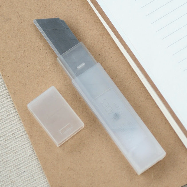 Knivblad ∙ 18 mm