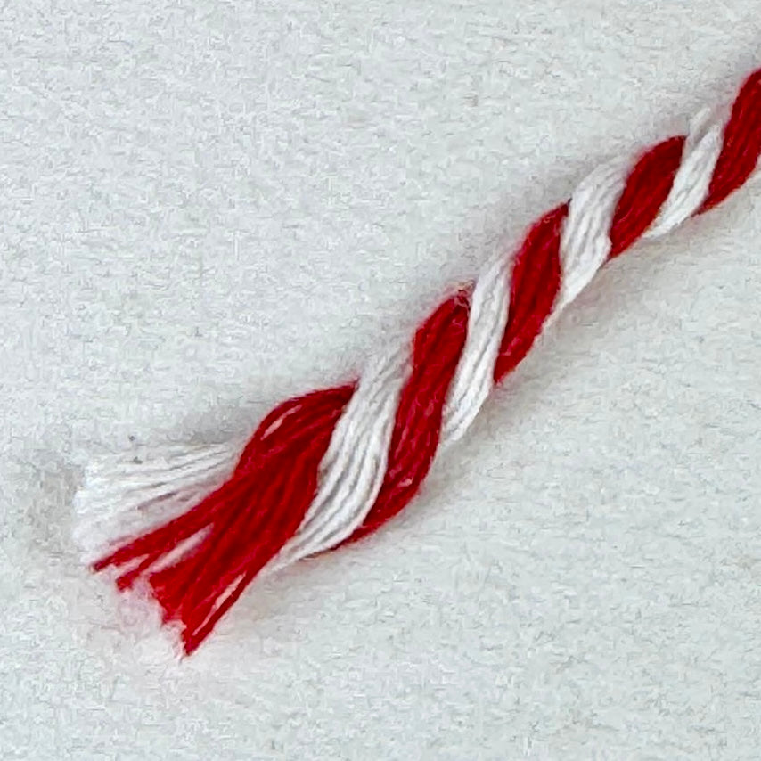 
                      
                        Bomullssnor ∙ 3 mm x 100 m ∙ Rød/Hvit
                      
                    