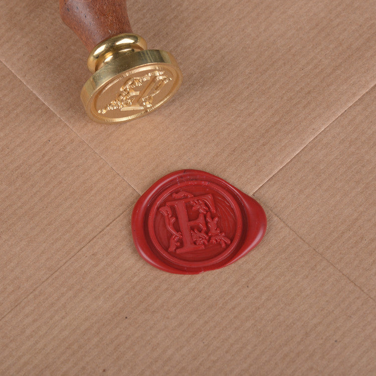 
                      
                        Voksstempel ∙ Bokstav A til Z
                      
                    