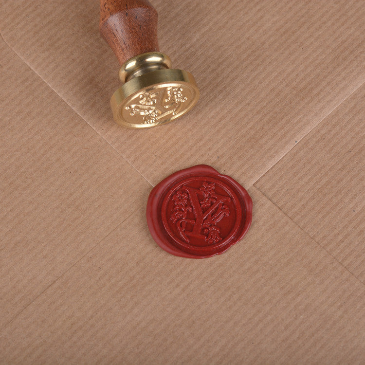 
                      
                        Voksstempel ∙ Bokstav A til Z
                      
                    