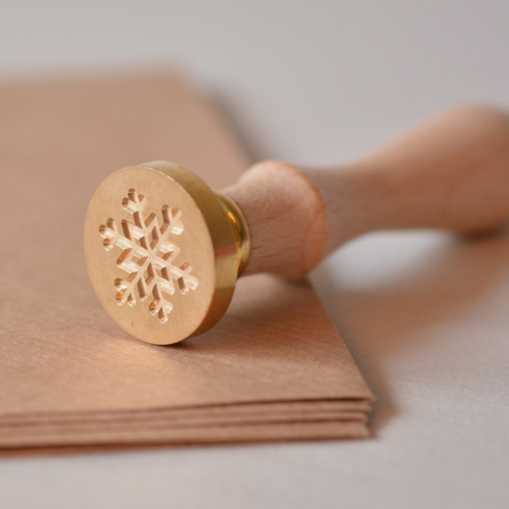 
                      
                        Voksstempel ∙ SNØKRYSTALL
                      
                    